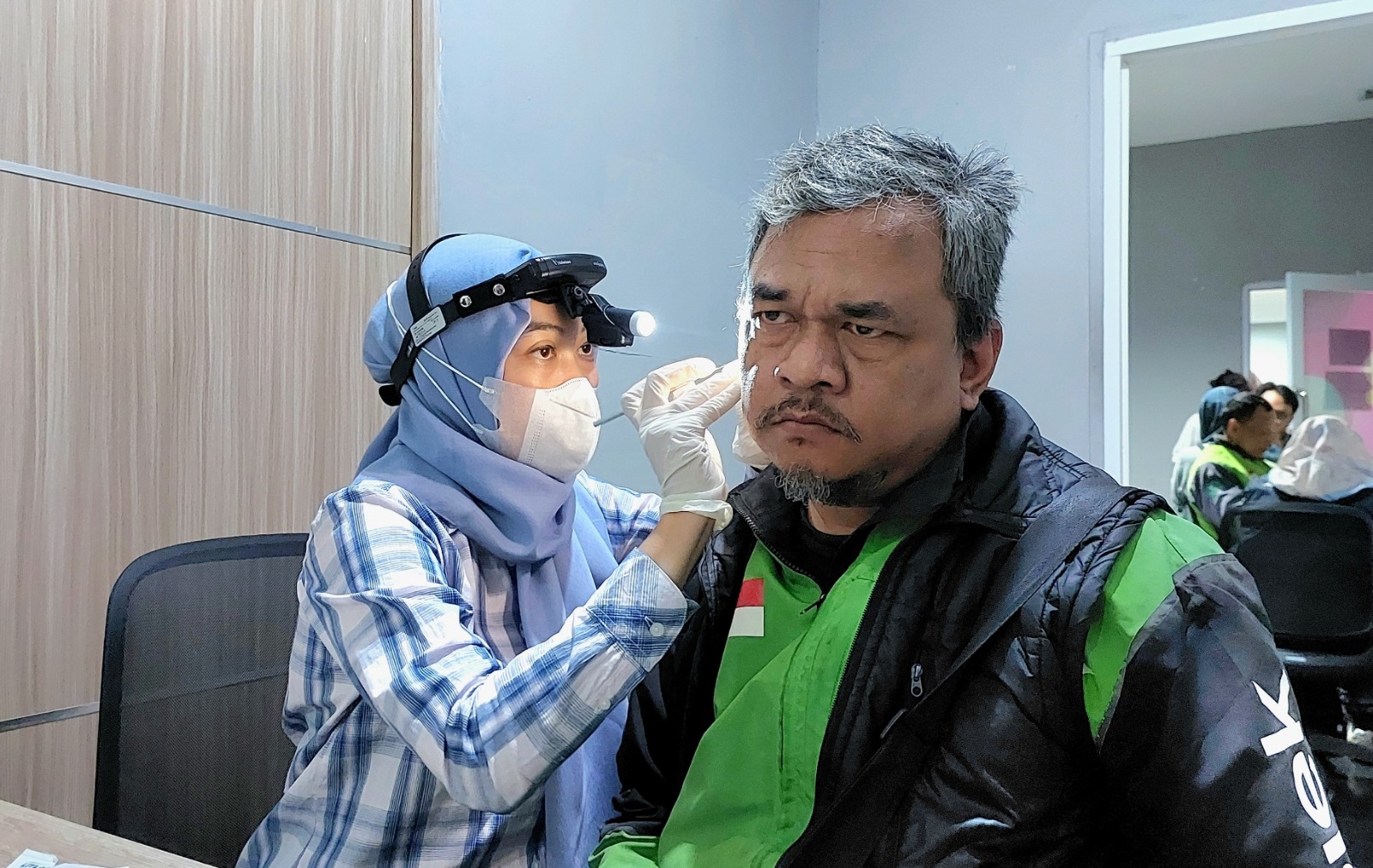 Gelar Medical Checkup Gratis di Kantor Gojek–Tokopedia Bandung